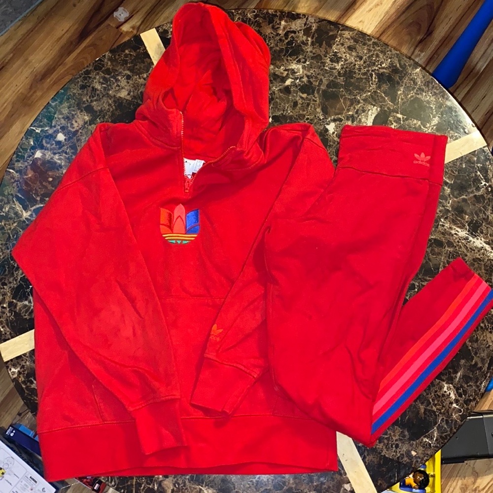 Adidas sets